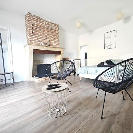 Studio Entier Proche Des Commerces - 1 A 2 Pers - Langon  Ngoại thất bức ảnh