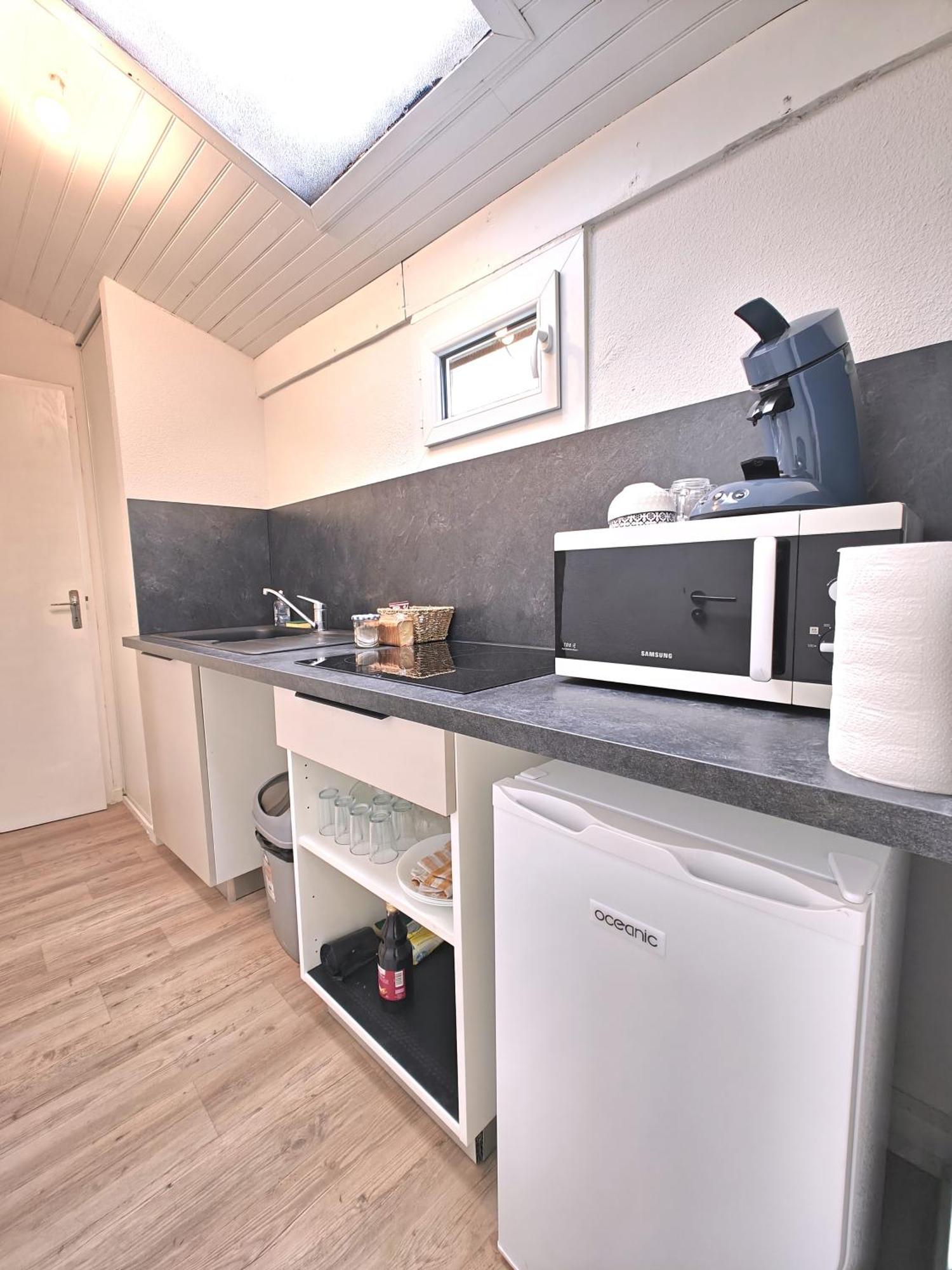 Studio Entier Proche Des Commerces - 1 A 2 Pers - Langon  Ngoại thất bức ảnh
